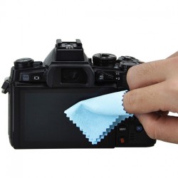 JJC GSP-EM1 Ultra İnce LCD Ekran Koruyucu (Olympus E-M1, E-M10, E-M10 II, PEN-F, E-P5, E-PL7, E-M5 II, E-M10 III)